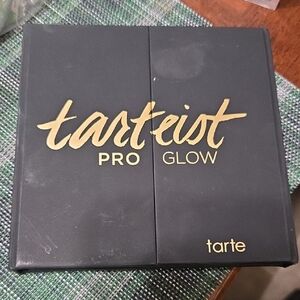 Tarte Tarteist Pro Glow Palette in Black and Gold